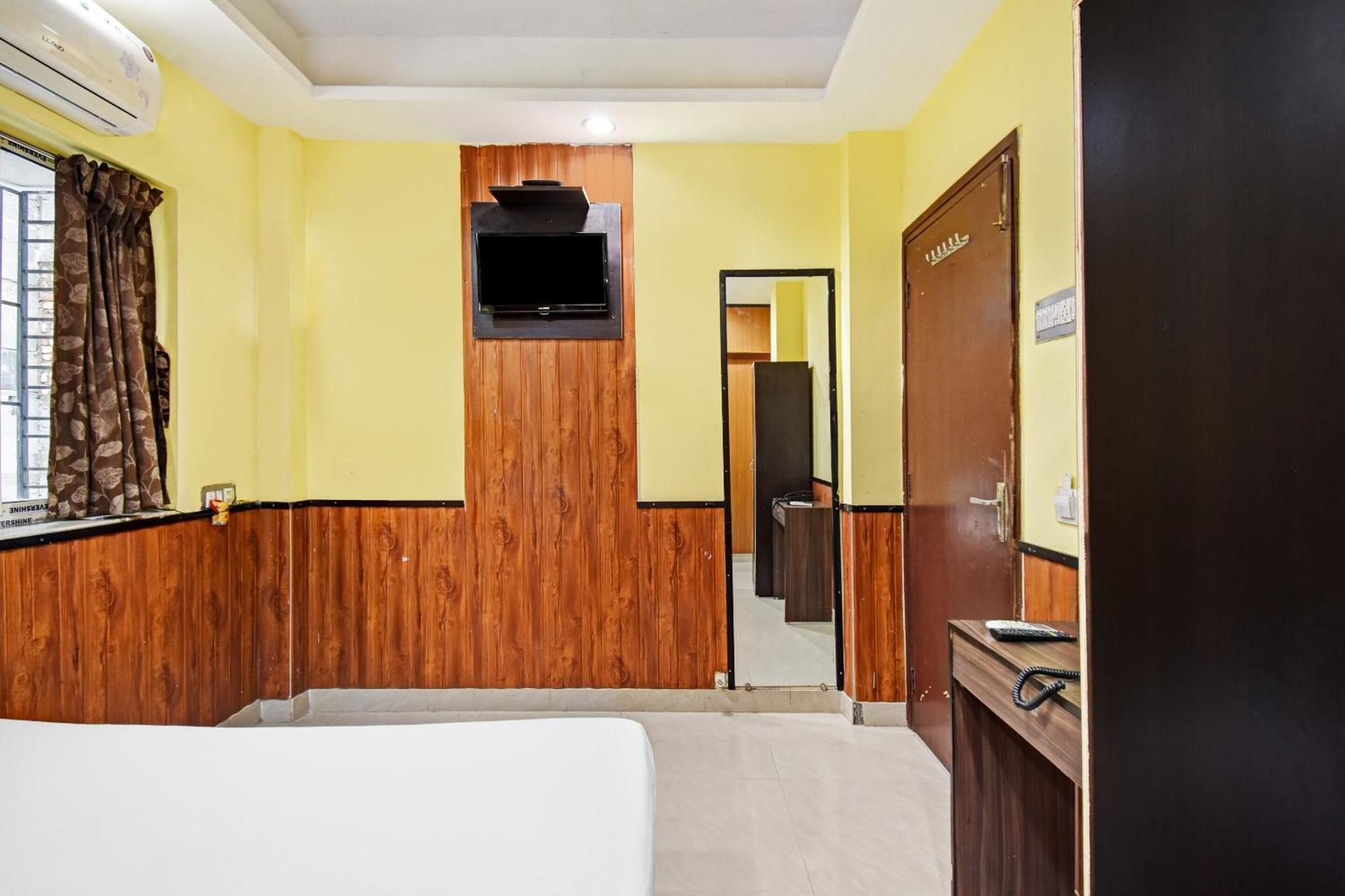 Flagship Hotel Eden Kolkata Exterior photo